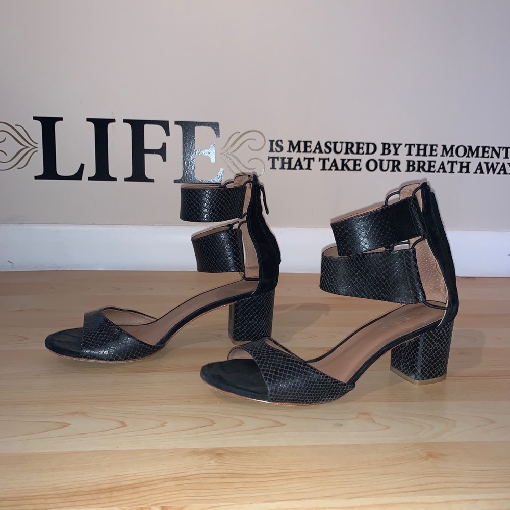 Block Heal Sandal